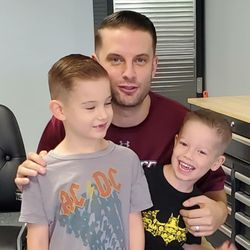 Tomasso's Barbershop