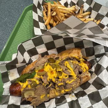 Mike Aldridge Hot Dogs - Hot Dogs Near Me - Dover, Delaware Mike Aldridge Hot Dogs - Hot Dogs Near Me - Dover, Delaware