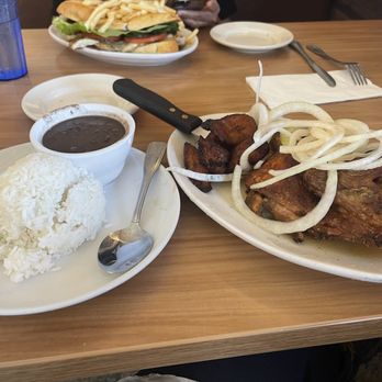Versailles - ##6 Famoso Pollo Versailles (Versailles Famous Garlic Chicken) - Cuban Near Me - Los Angeles, California Versailles - ##6 Famoso Pollo Versailles (Versailles Famous Garlic Chicken) - Cuban Near Me - Los Angeles, California
