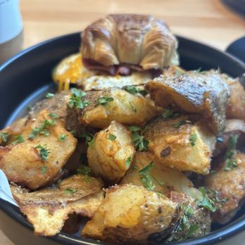 The Madison 801 - BEC with potatoes - Desserts Near Me - Baltimore, Maryland The Madison 801 - BEC with potatoes - Desserts Near Me - Baltimore, Maryland