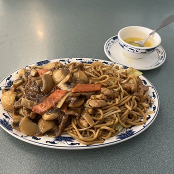 Loomis Chinese Restaurant - Mushroom Beef - Chinese Near Me - Loomis, California Loomis Chinese Restaurant - Mushroom Beef - Chinese Near Me - Loomis, California