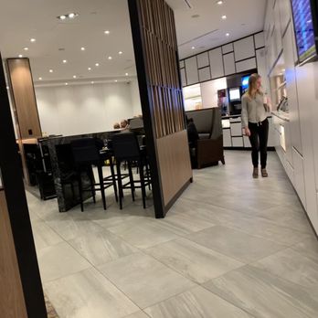 Plaza Premium Lounge - Airport Lounges Near Me - Toronto, Ontario