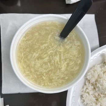Sun’s kitchen - Egg drop soup, sooo good! Would come back for this alone - Asian Fusion Near Me - Temple, Texas