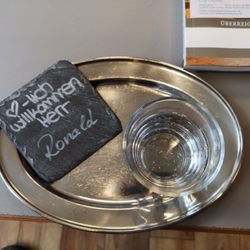 Här - Wie nett...!