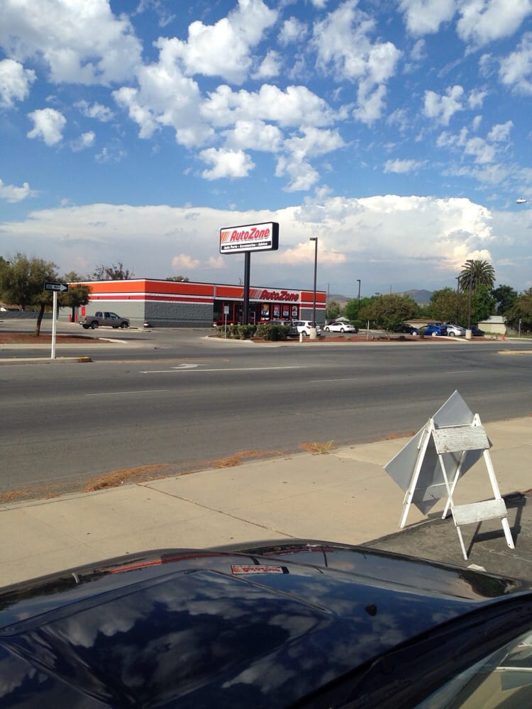 AUTOZONE Updated May 2024 1132 W Olive Ave, Porterville, California