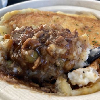 Braised Restaurant - Look how rich this Cottage Pie is! - Food Trucks Near Me - Eugene, Oregon