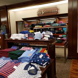 Dillard's