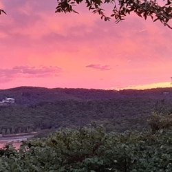 Foxfire Resort - Cottages near Table Rock Lake