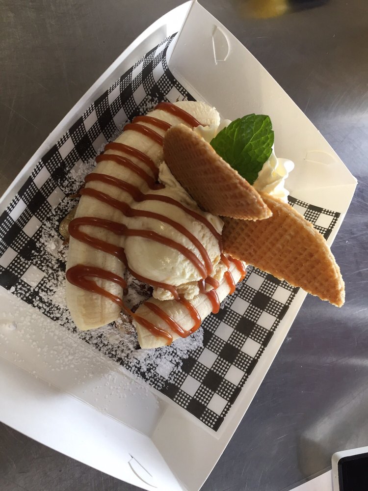 CRUNCHY’S ALLDAYDESSERTS CAFE & DOUBLE DECKER BUS 20 Photos 111