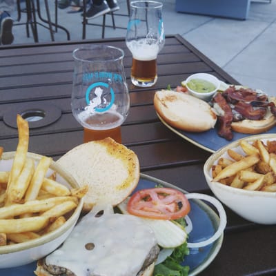 DC Tap House by null