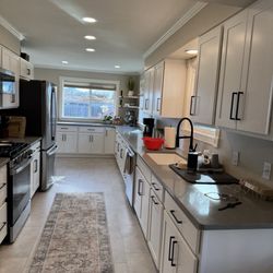 Cabinet Connection - Back counter
