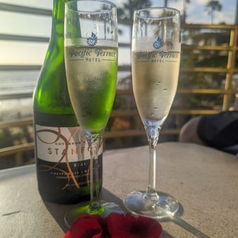 Pacific Terrace Hotel - San Diego, CA