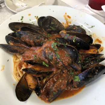 Donna Sarah - Mussel Marinara - Pizza Near Me - Cooper City, Florida Donna Sarah - Mussel Marinara - Pizza Near Me - Cooper City, Florida