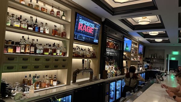 John Martin's Irish Pub & Restaurant by null
