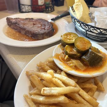 Seven Brothers Diner - Diners Near Me - Yonkers, New York