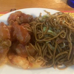Uncle Chong's Chinese Restaurant - Orange Chicken and chow mien