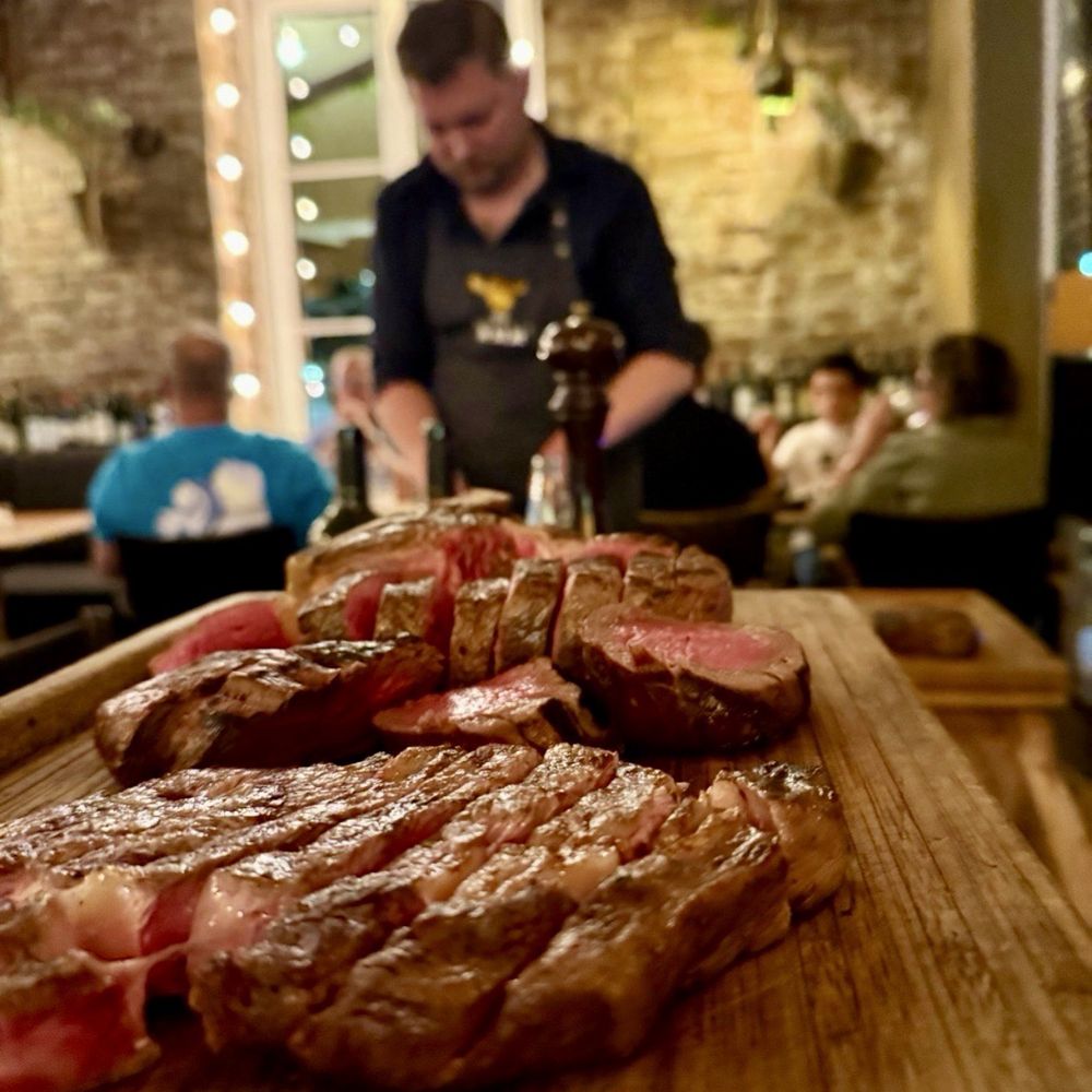 Zum Goldenen Kalb - Steakhouses Near Me - Munich, BY Zum Goldenen Kalb - Steakhouses Near Me - Munich, BY