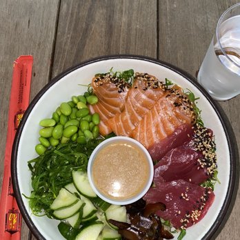 1-800-Lucky - Poke bowl - Asian Fusion Near Me - Miami, Florida