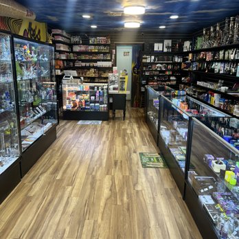 Abe’s Smoke Shop - Interior - Head Shops Near Me - Austin, Texas Abe’s Smoke Shop - Interior - Head Shops Near Me - Austin, Texas