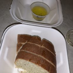Ristorante Ti Amo Eagle - Complimentary bread and oil