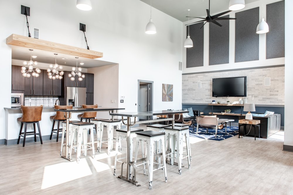 GRANT PARK Updated August 2024 1298 N Grant Ave, Columbus, Ohio