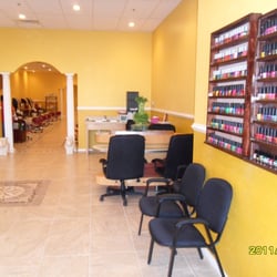 Royal Nails Spa