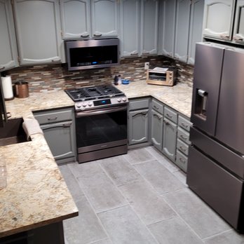 Banner Construction - The kitchen floors are gorgeous and the installation was excellent!  Thanks Banner! - General Contractors Near Me