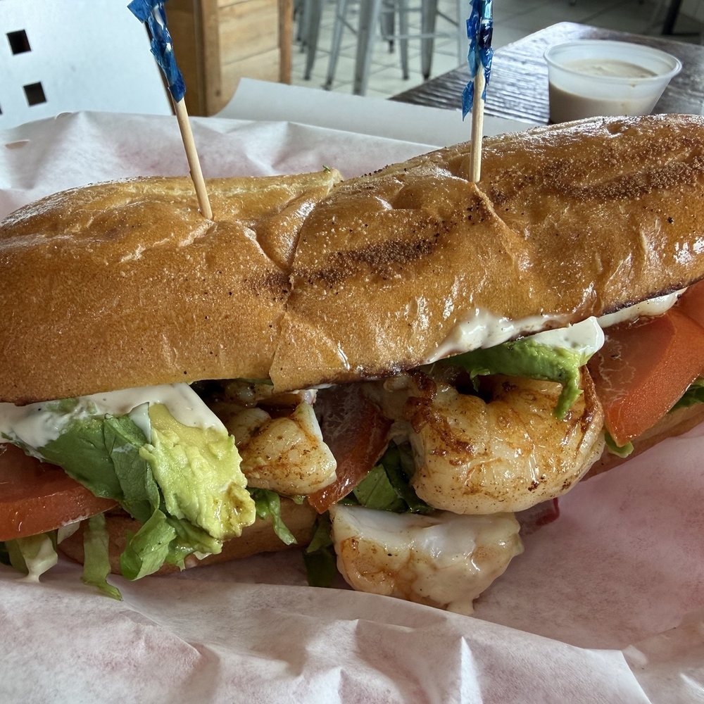 Shrimp po'boy Shrimp po'boy