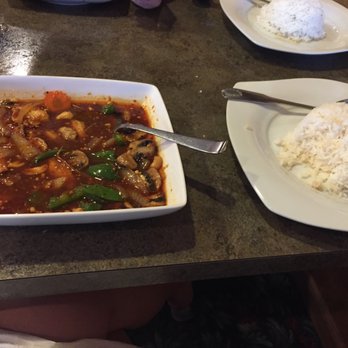 Thip's Thai Cuisine - Cashew Chicken...yum! - Thai Near Me - O'Fallon, Illinois