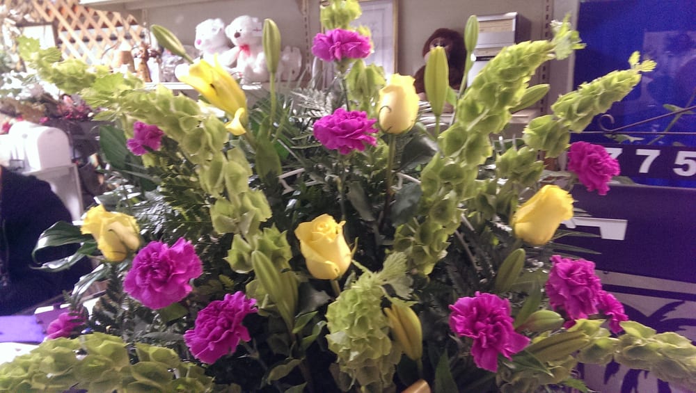 GLADYS MURRAY FLOWERS Updated May 2024 481 Sidneys Rd, Walterboro