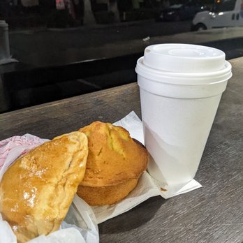 Yvette's Bakery - Bakeries Near Me - Riverside, California