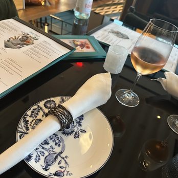 Del Mar - The ambiance is immaculate - Spanish Near Me - Washington, DC, District of Columbia