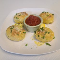 Angelo’s Pizza - Garlic knots