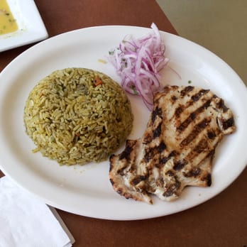 Chef Paz Restaurant - Arroz con pollo lunch special - Peruvian Near Me - West Allis, Wisconsin