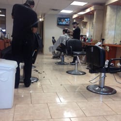 De Diego Hair Styling - Action shot