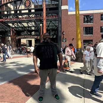 Oracle Park - I'm not a Giants fan but I can definitely appreciate their Stadium Good Times - Stadiums & Arenas Near Me - San Francisco, California Oracle Park - I'm not a Giants fan but I can definitely appreciate their Stadium Good Times - Stadiums & Arenas Near Me - San Francisco, California