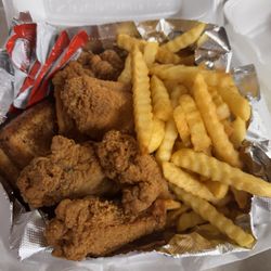 Kings Grill - Wings and Fries
