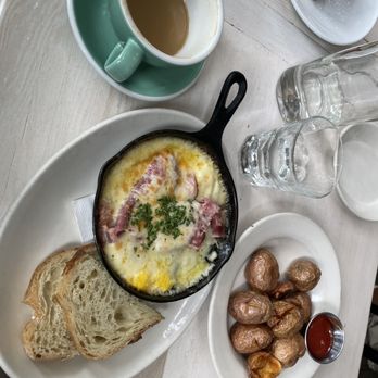 Oddfellows Cafe & Bar - Breakfast & Brunch Near Me - Seattle, Washington