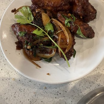 Stone pho - A5. Chicken wings (6) - Vietnamese Near Me - Saint Paul, Minnesota