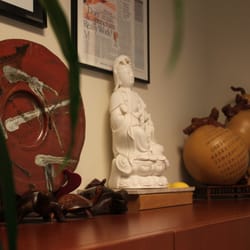 Alex Lau Acupuncture - Buddha