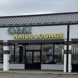 Omi Nails Lounge - In a strip mall