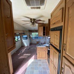 Hummingbird Carpet Cleaning
