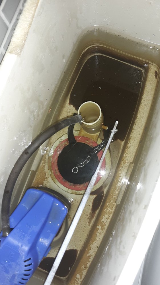 Slide of Monéts Plumbing Services