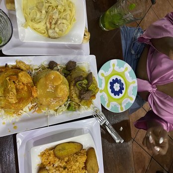 Orozco's - Trio Mofongo . Fettuccine Alfredo , arroz con pollooo - Puerto Rican Near Me - San Juan, Puerto Rico Orozco's - Trio Mofongo . Fettuccine Alfredo , arroz con pollooo - Puerto Rican Near Me - San Juan, Puerto Rico