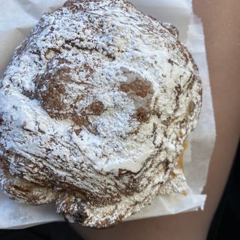 Arsicault - Chocolate almond croissant - Bakeries Near Me - San Francisco, California