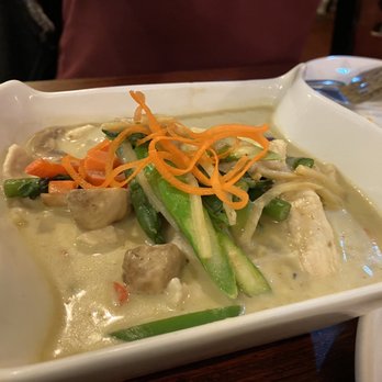 Golden Triangle - Chicken Green Curry - Thai Near Me - Philadelphia, Pennsylvania Golden Triangle - Chicken Green Curry - Thai Near Me - Philadelphia, Pennsylvania