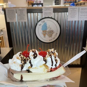The Cup And The Cone - Banana split at the Cup and Cone in Amo Indiana - Ice Cream & Frozen Yogurt Near Me - Amo, Indiana The Cup And The Cone - Banana split at the Cup and Cone in Amo Indiana - Ice Cream & Frozen Yogurt Near Me - Amo, Indiana