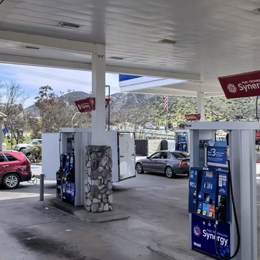 Mobil - Gas pumps - Gas Stations Near Me - El Cajon, California