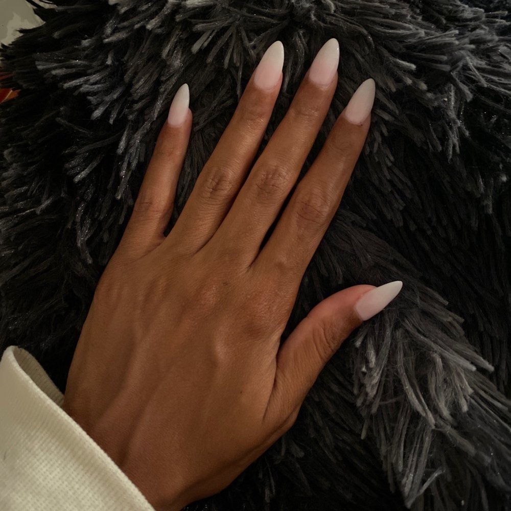 Here are my perfectly shaped nails with a perfect ombré. It's a whole other level of confidence having my nails like this. Here are my perfectly shaped nails with a perfect ombré. It's a whole other level of confidence having my nails like this.