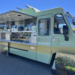 a food truck parked in a parking lot